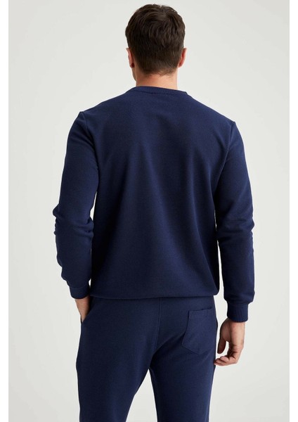 Erkek Lacivert Bisiklet Yaka Regular Fit Sweatshirt