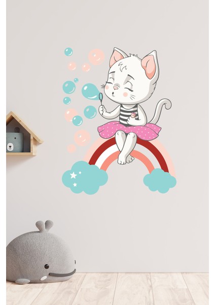 Gökkuşağı Üzerinde Oturan Sevimli Kedi Çocuk Odası Stickeri
