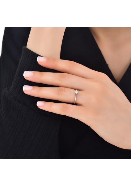 0.23CT Pırlanta Tektaş YÜZÜK-18K fiyatları