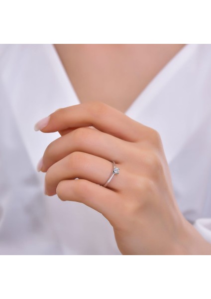 0.24CT Pırlanta Tektaş Yüzük - 18K fiyatları