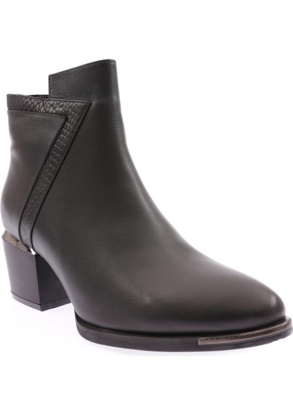 2128242K Kadın Bot fiyatları