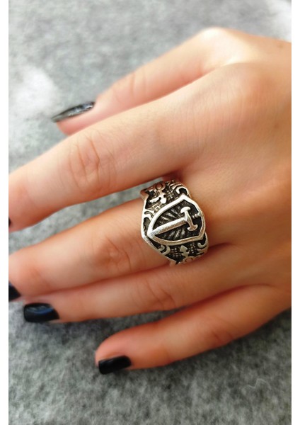 Antik Gümüş Kaplama Kılıçlı Kalkan Şekilli El Yapımı Ayarlanabilir Yüzük modelleri