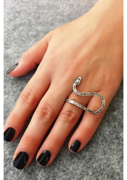 Antik Gümüş Kaplama Noktalı Yılan Şekilli El Yapımı Ayarlanabilir Yüzük fırsatları