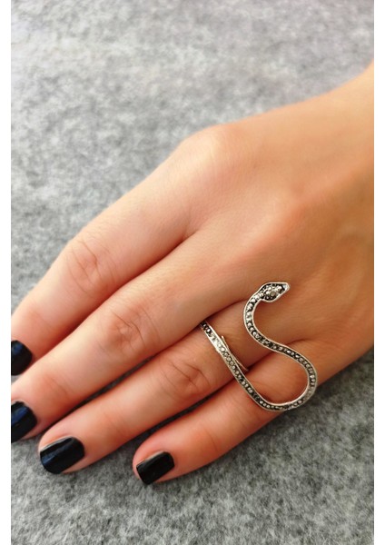 Antik Gümüş Kaplama Noktalı Yılan Şekilli El Yapımı Ayarlanabilir Yüzük indirimleri