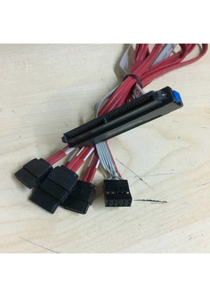 32 Pin Sas To 4 Sata 7 Pin + 9 Pin SFF-8484 fiyatları
