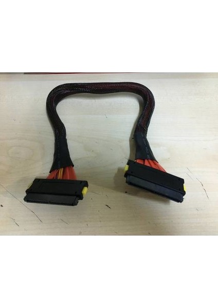 32-Pin Sas To 32-Pin Sas 45 cm Sas (SFF-8484) To Sas (SFF-8484) fiyatları