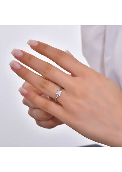 0,56CT Pırlanta Tektaş Yüzük - 18K fiyatları