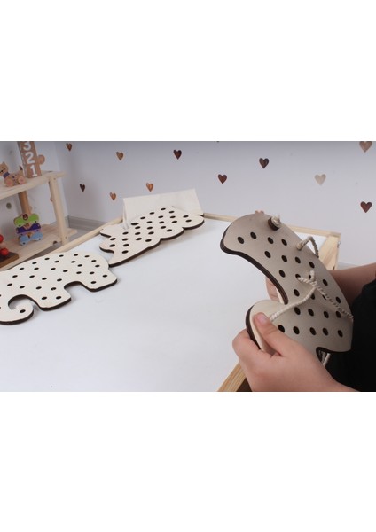 Montessori Eğitici Oyuncakları Ahşap Ip Geçirme Oyunu 3 Parça modelleri
