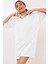Düz, Baskısız Oversize Beyaz Kısa Kollu Kadın T-Shirt 1