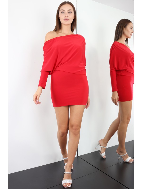 Love Is Everywhere Kadın Kırmızı Kayık Yaka Truvakar Kol Sandy Kumaş Likralı Kısa Elbise