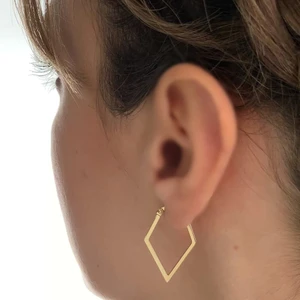 Sembol Gold Dörtgen Formlu Altın Küpe 14 Ayar 2,5 cm Zarif Küpe