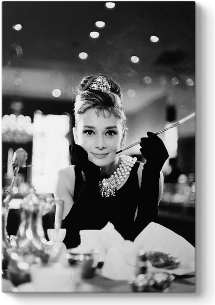 Audrey Hepburn - Cigarette Tablosu