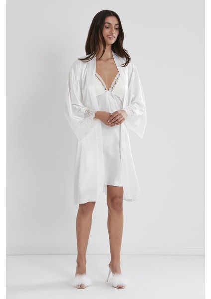 Saten Dantelli Gecelik & Sabahlık Takım - 4250 fiyatları