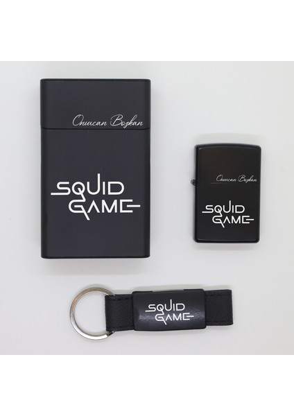 Ada Lazer Kişiye Özel Squid Game Metal Sigara Kutusu, Zippo Çakmak ve Anahtarlık Seti