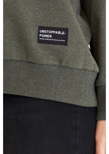 Kadın Haki Renk Basic Bisiklet Yaka Sweatshirt