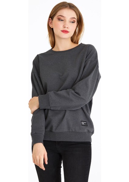 Kadın Antrasit Renk Basic Bisiklet Yaka Sweatshirt