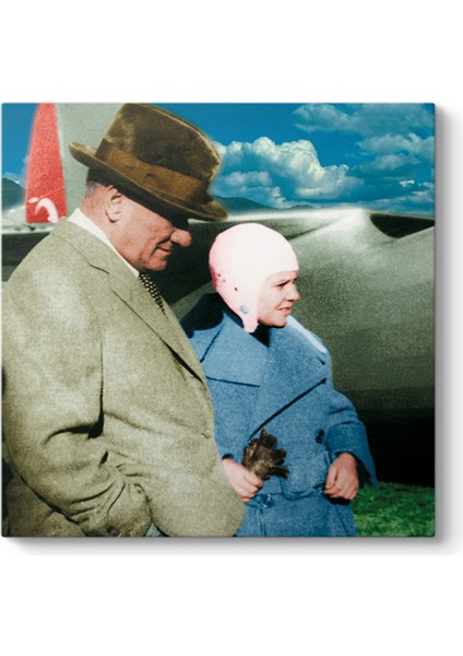 Atatürk ve Sabiha Gökçen Tablosu