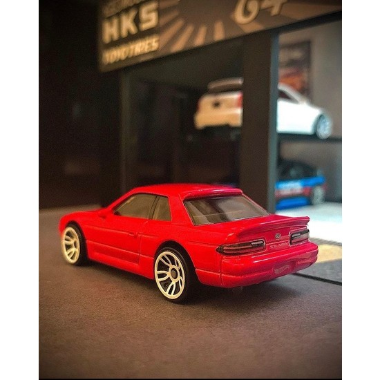 Hot Wheels Hot Wheels Nissan Silvia S13 Fiyatı Taksit Seçenekleri 2294