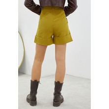 Lime Moda Katlı Şort-Yağ Yeşili