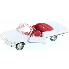 Welly 1963 Impala 1/24 Ölçek Model Araba