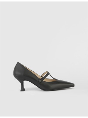 İLVİ Nicolette Deri Kadın Siyah Topuklu Ayakkabı