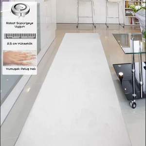 Yıkanabilir Post Peluş 100 x 370 cm 4004 Süt Beyaz Kaymaz Taban Kesme Yolluk Halı