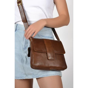 Doğan Şahan Kadın  Deri Omuz Çantası