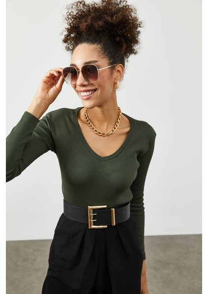 Haki V Yaka Kaşkorse Bluz 2KXK2-45451-09 modelleri