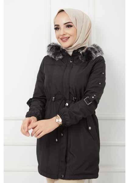 Siyah Içi Kürkü ve Su Geçirmez Bayan Kışlık Mont & Kaban