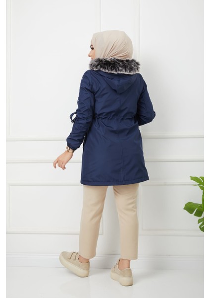 Lacivert Içi Kürkü ve Su Geçirmez Bayan Kışlık Mont & Kaban modelleri