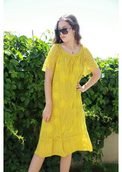 Kadın Hardal Tül Detaylı Naturel Elbise fiyatları