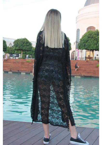 Kadın Siyah Belden Bağcıklı Püskül Detaylı Kimono modelleri