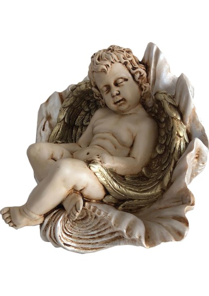 Büyük Istiridye Kabuğunda Yatan Melek Heykeli