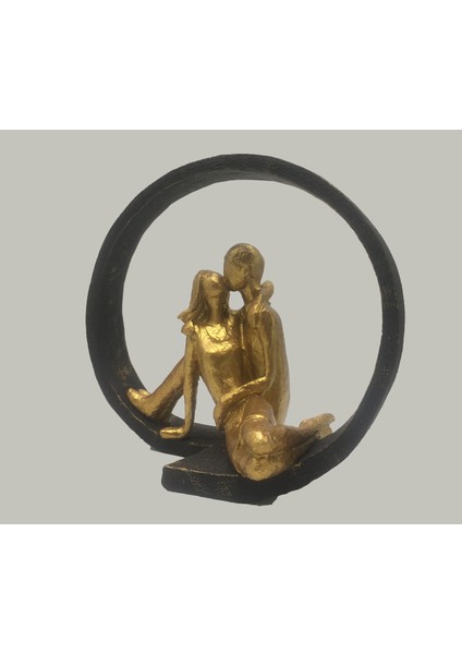 Çember Içerisinde Sevgililer