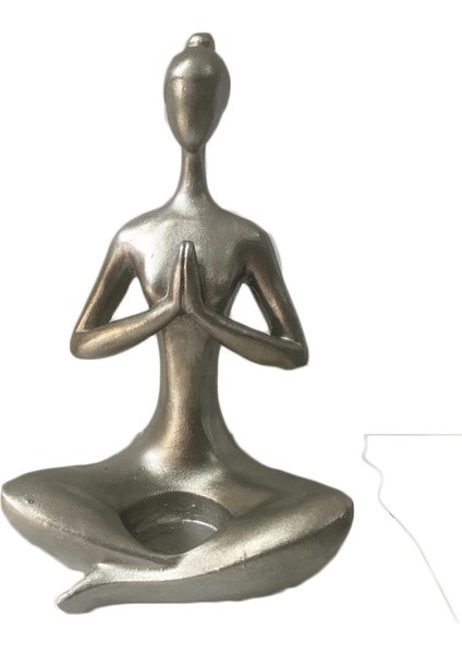 Yogacı Kız Mumluk Elleri Önde