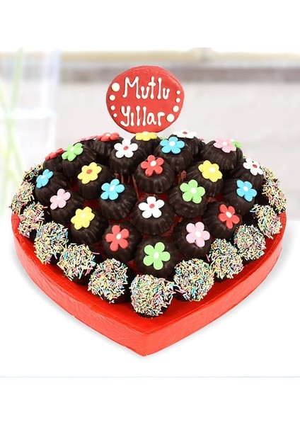 Mutlu Yıllar Kurabiye Çiçekleri