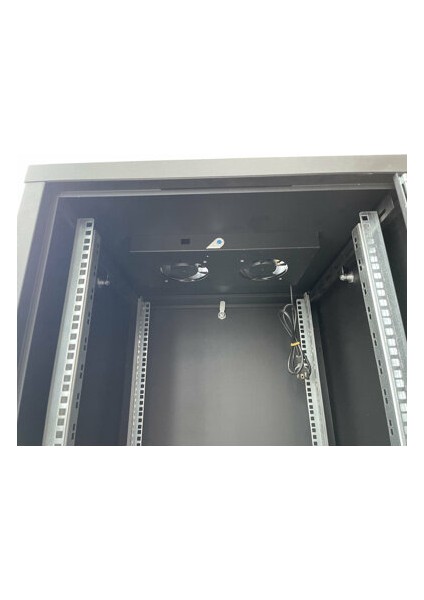 Erk 16U 600*600 2 Fanlı Dıkılı Tıp Rack Kabınet modelleri