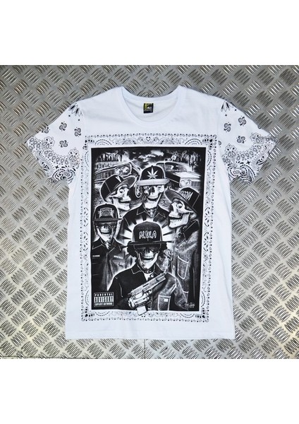 Kuru Kafa Parental Advisory Baskılı T-Shirt