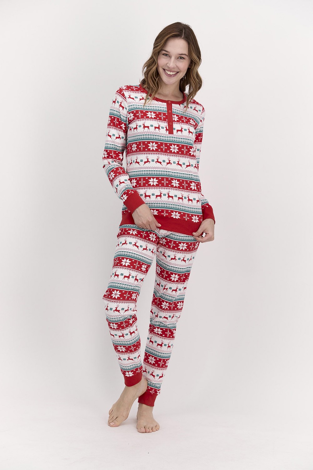 Pierre Cardin Kadın Kırmızı Yılbaşı Pijama Takımı Geyik Desenli Kırmızı Kadın Pijama Takımı