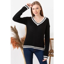 AQE FASHION Kadın Siyah Şeritli V Yaka Kazak