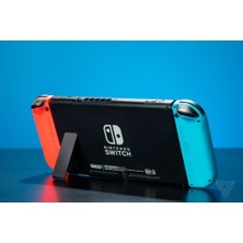 Konsol İstasyonu Nintendo Switch Kickstand - Sd Kart Kapağı ve Dik Tutucu