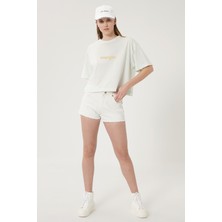 WRANGLER Kadın Beyaz Denim Kot Şort