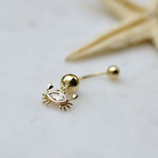 By Golden House Yengeç Göbek Piercing