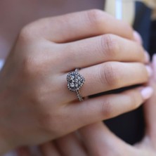 Bitter Pırlanta Kalp Yüzük