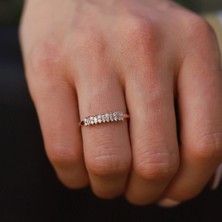 Baget Sıralı Pırlanta Yüzük