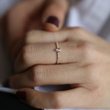 By Golden House Pırlanta Damla Yüzük