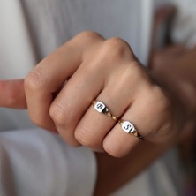 By Golden House Retro Harf Yüzük