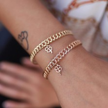 By Golden House Yonca Sallantılı Örgü Bileklik