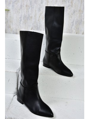 Fox Shoes Siyah Düz Tabanlı Kadın Çizme L272094509