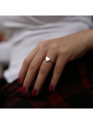 By Golden House Pırlanta Kalp Yüzük